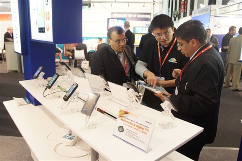 11020RN3-0 MWC2011:4688美高梅微推出多种移动设备规划